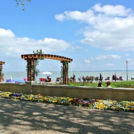 Strand Apartman بالاتونفوريد المظهر الخارجي الصورة